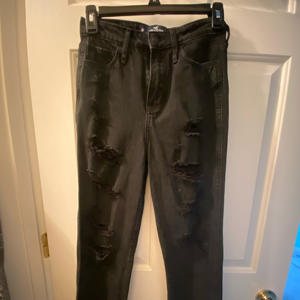 Hollister Distressed Black Mom Jeans